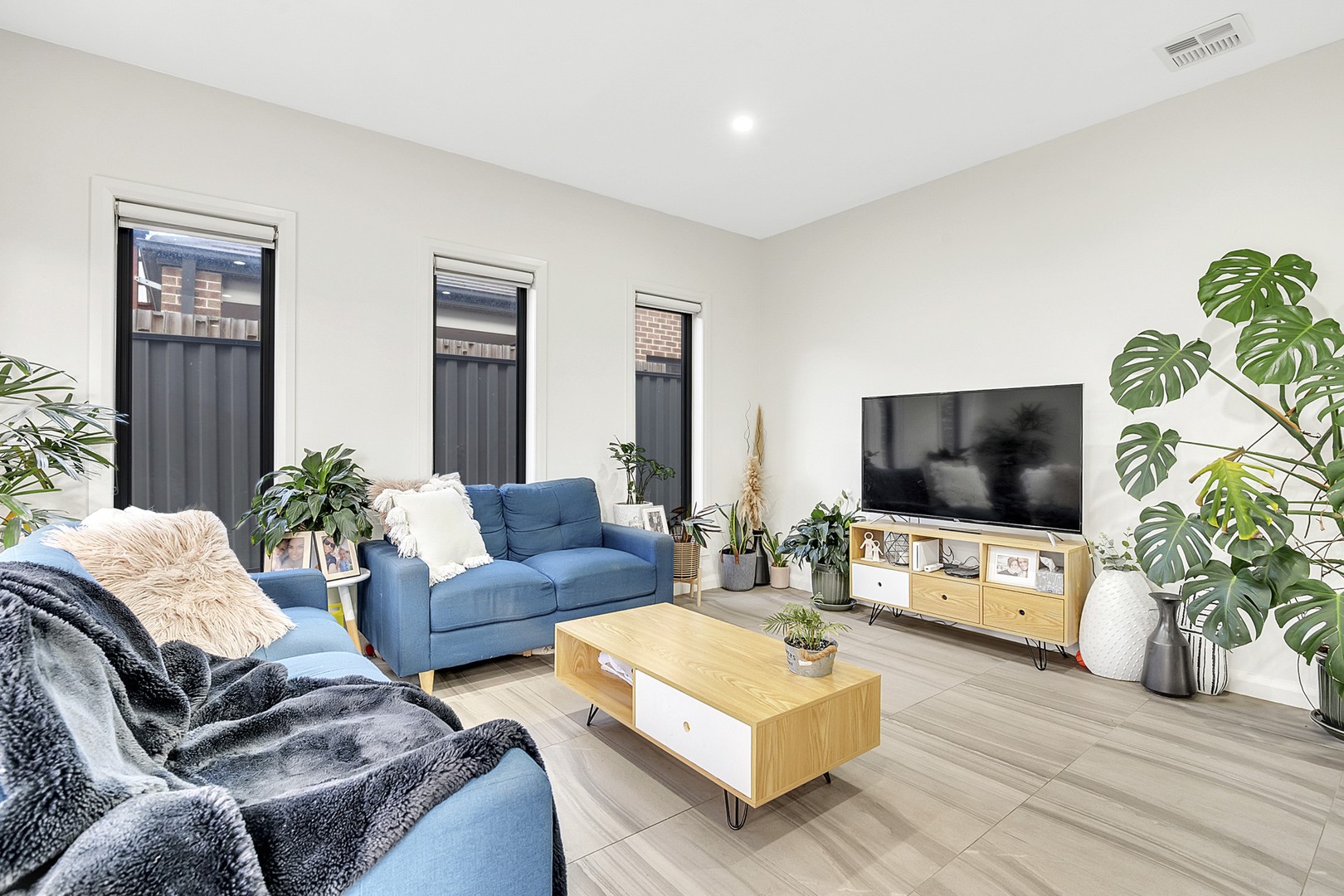 2A Divan Place, Craigieburn, VIC 3064, Craigieburn - Thumbnail 5