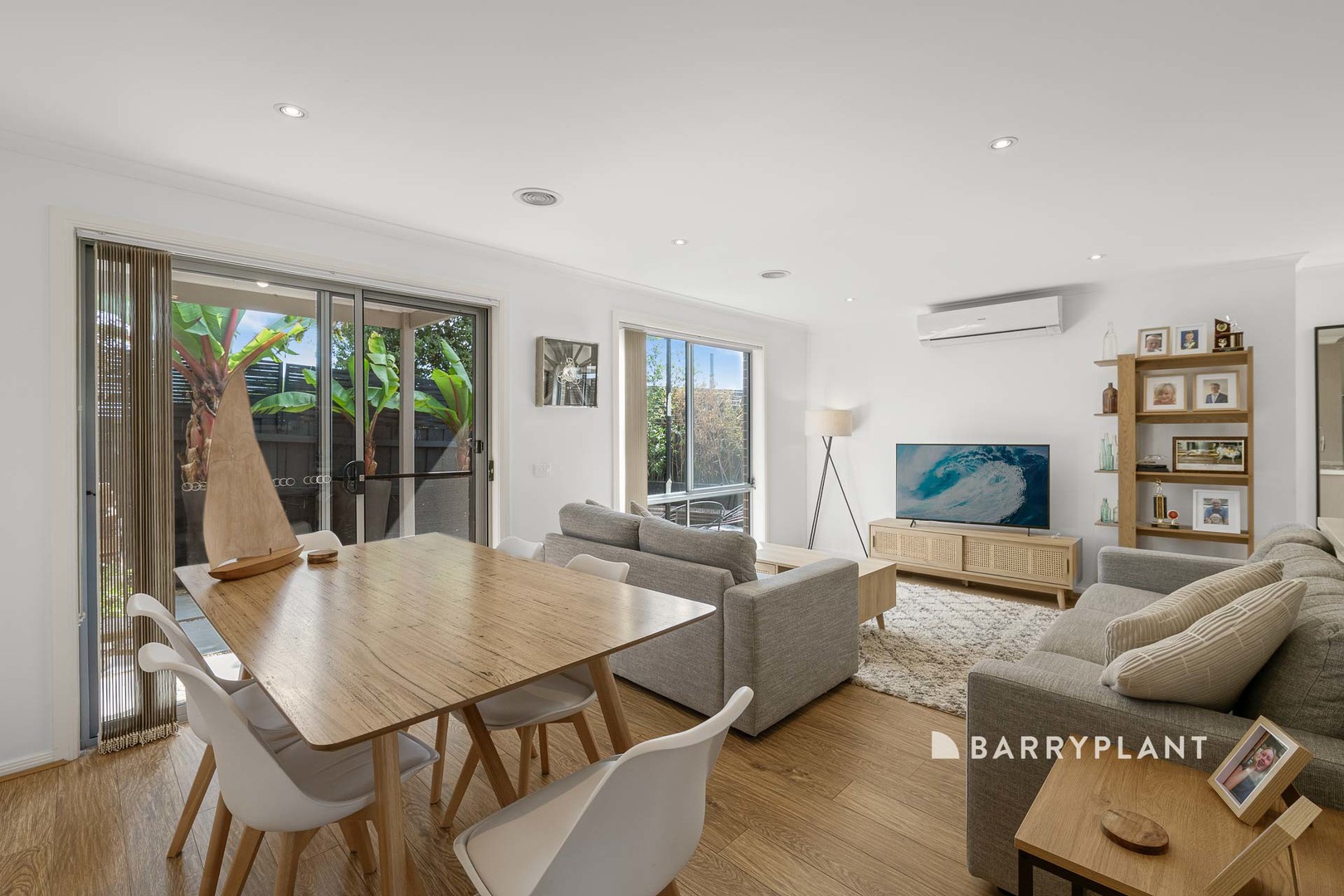 2A Emerald Court, Narre Warren, VIC 3805, Narre Warren - Thumbnail 2