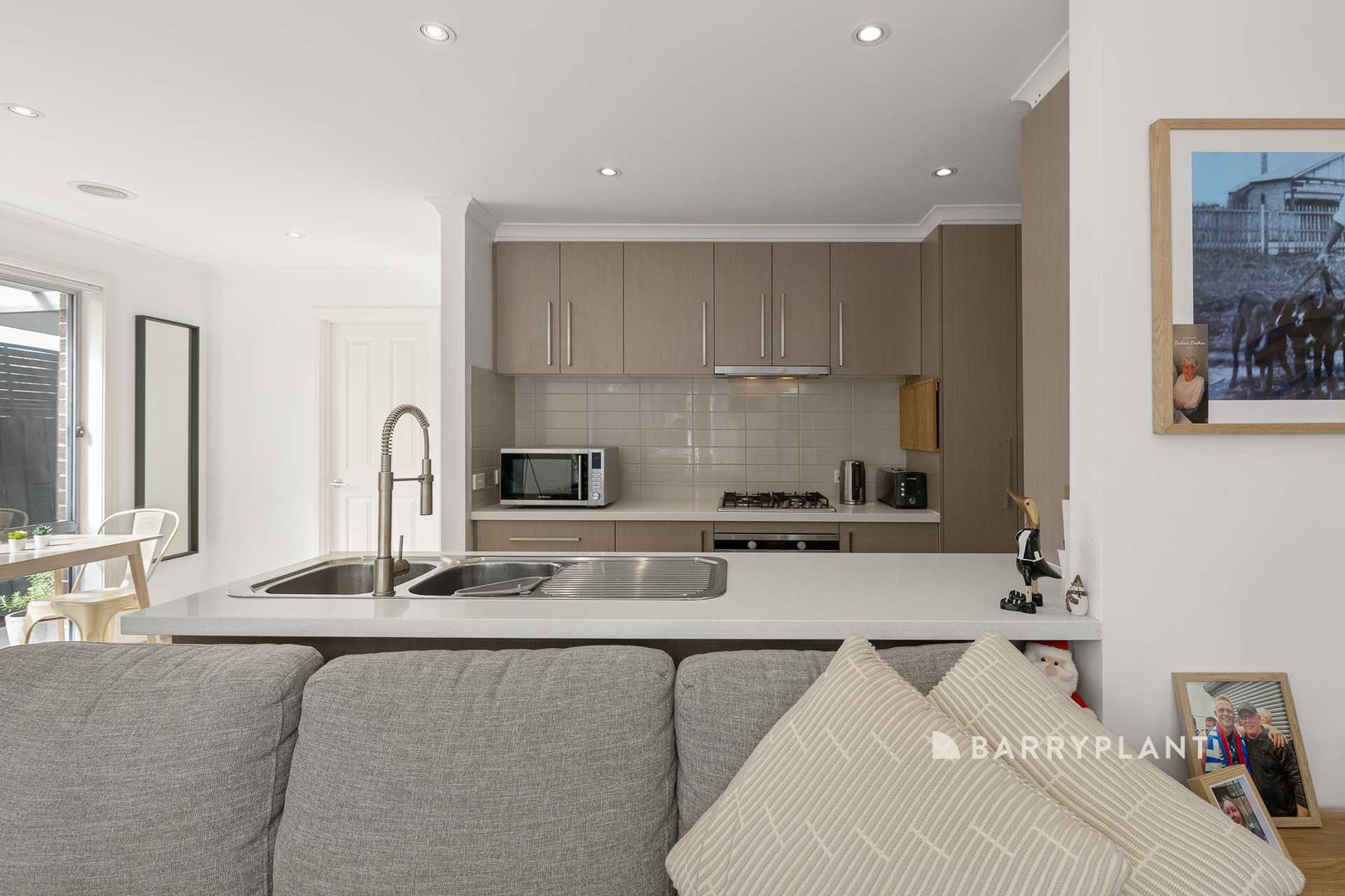 2A Emerald Court, Narre Warren, VIC 3805, Narre Warren - Thumbnail 4