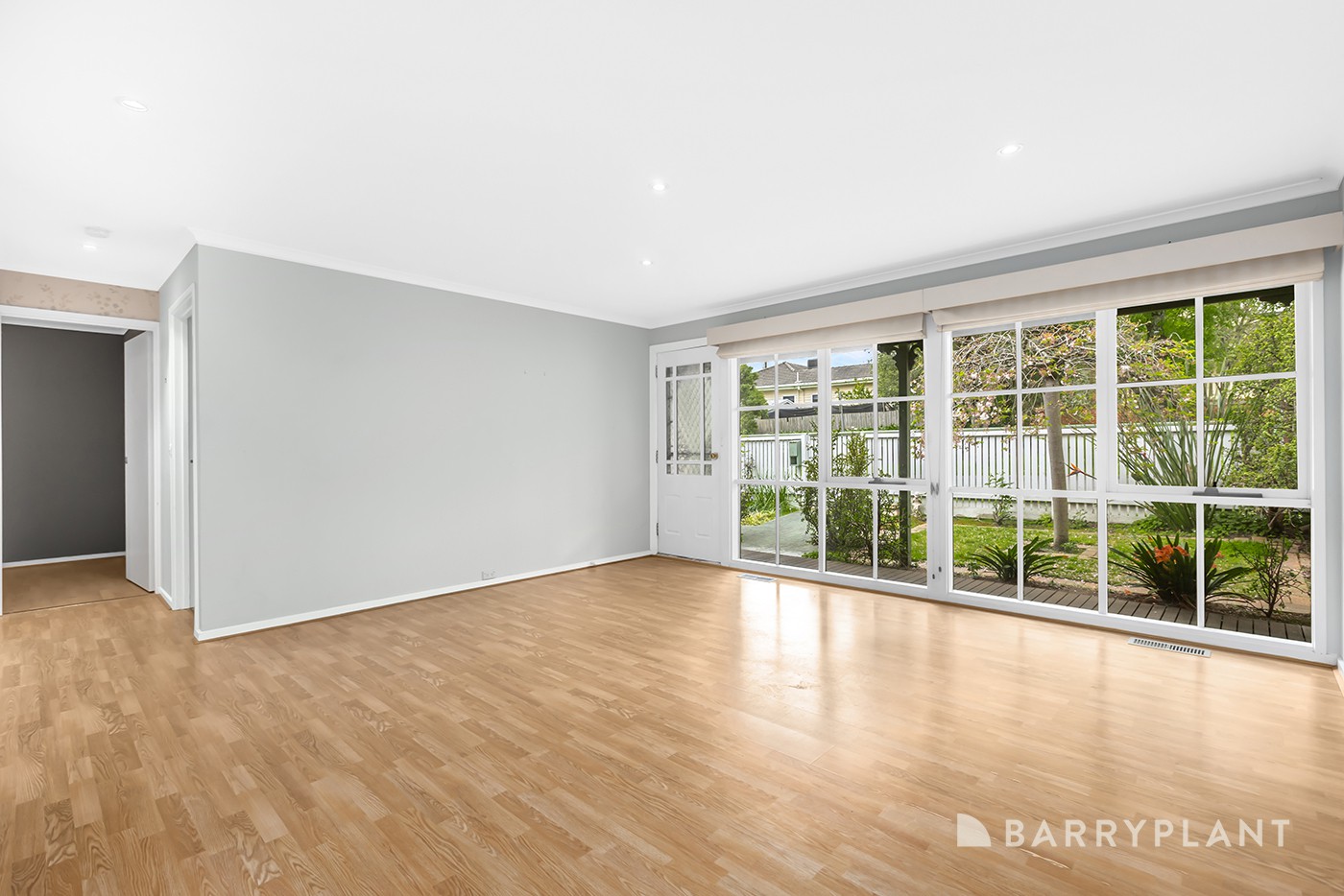 2A Glen Cairn Avenue, Ringwood, VIC 3134, Ringwood - Thumbnail 3