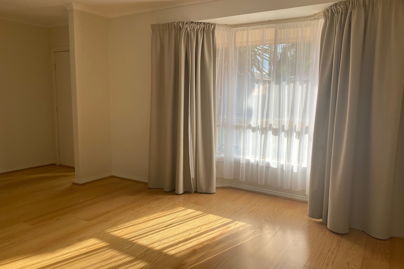 2A Irvine Street, Pascoe Vale, VIC 3044, Pascoe Vale South - Thumbnail 2