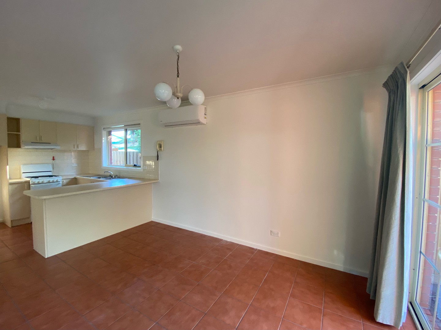 2A Isabella Street, Geelong West, VIC 3218 - Thumbnail 1 - 03/04/2025