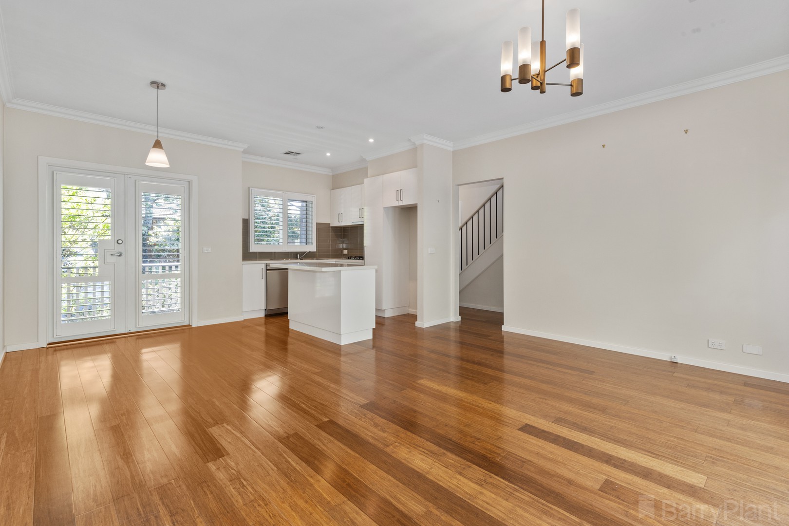 2A Leawarra Drive, Heathmont, VIC 3135, Heathmont - Thumbnail 3