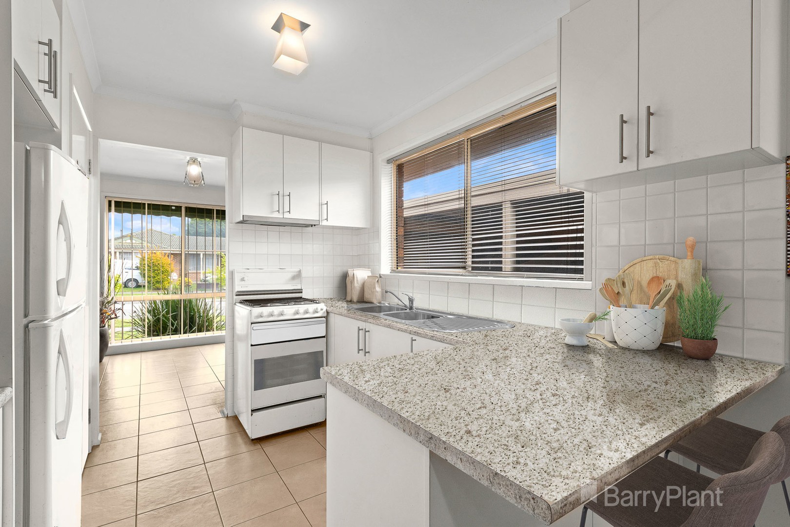 2a Madison Avenue, Narre Warren, VIC 3805, Narre Warren - Thumbnail 4