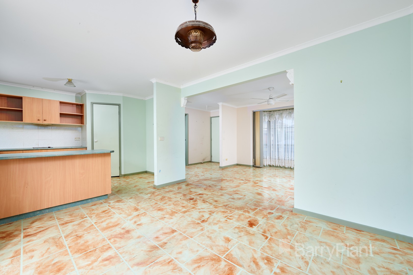 3067 Quay South Drive, CARRARA QLD 4211, Carrara - Thumbnail 4
