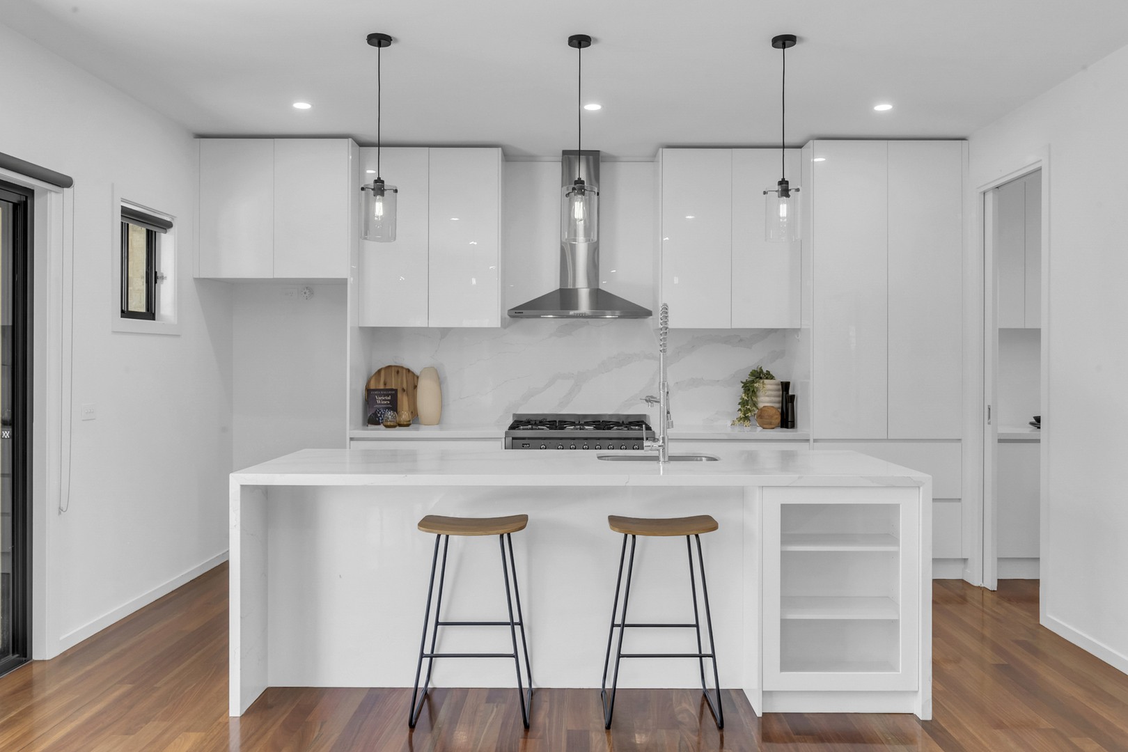 2A Pearcey Grove, Pascoe Vale, VIC 3044, Pascoe Vale - Thumbnail 2