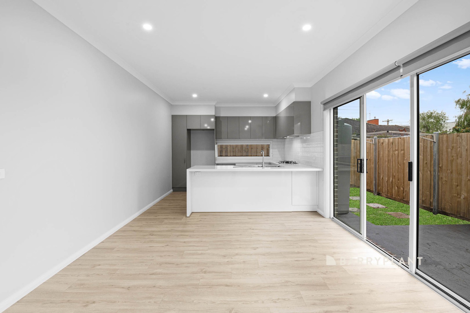 2A Rosalie Court, Pakenham, VIC 3810, Pakenham - Thumbnail 3