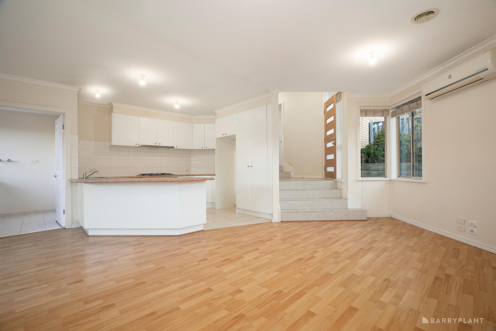 2A Rosebank Terrace, Templestowe Lower, VIC 3107 - Thumbnail 2 - 23/02/2026