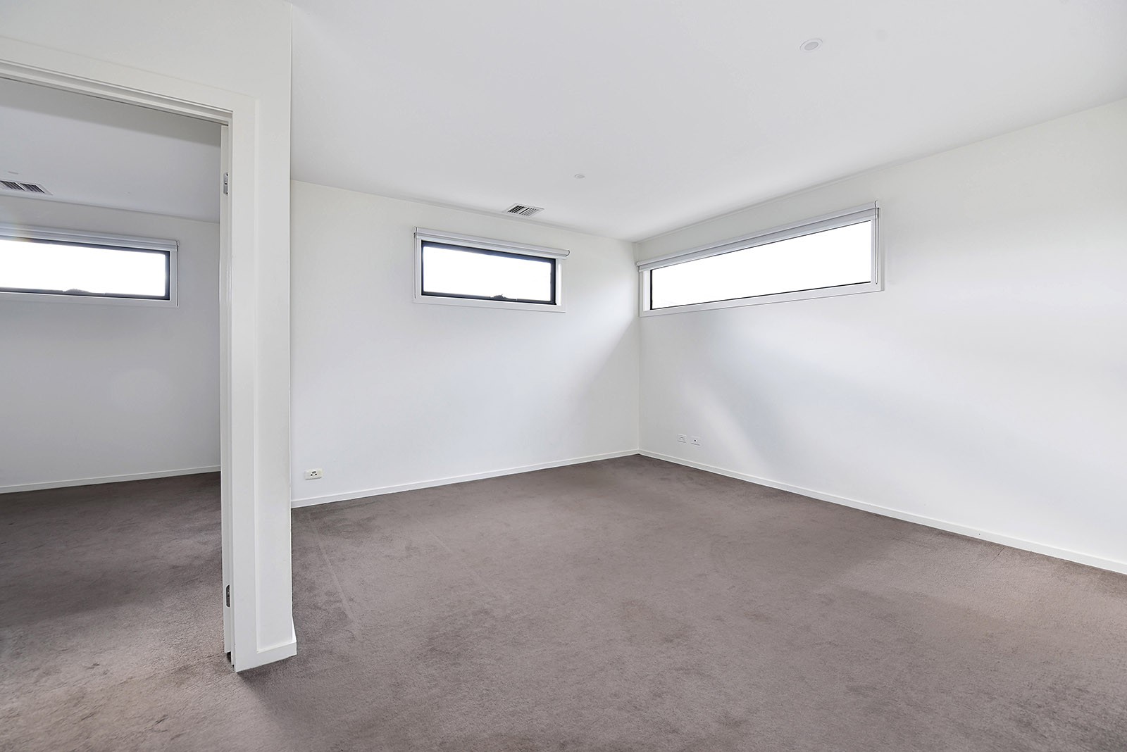 2A Rosehill Road, Niddrie, VIC 3042, Niddrie - Thumbnail 4