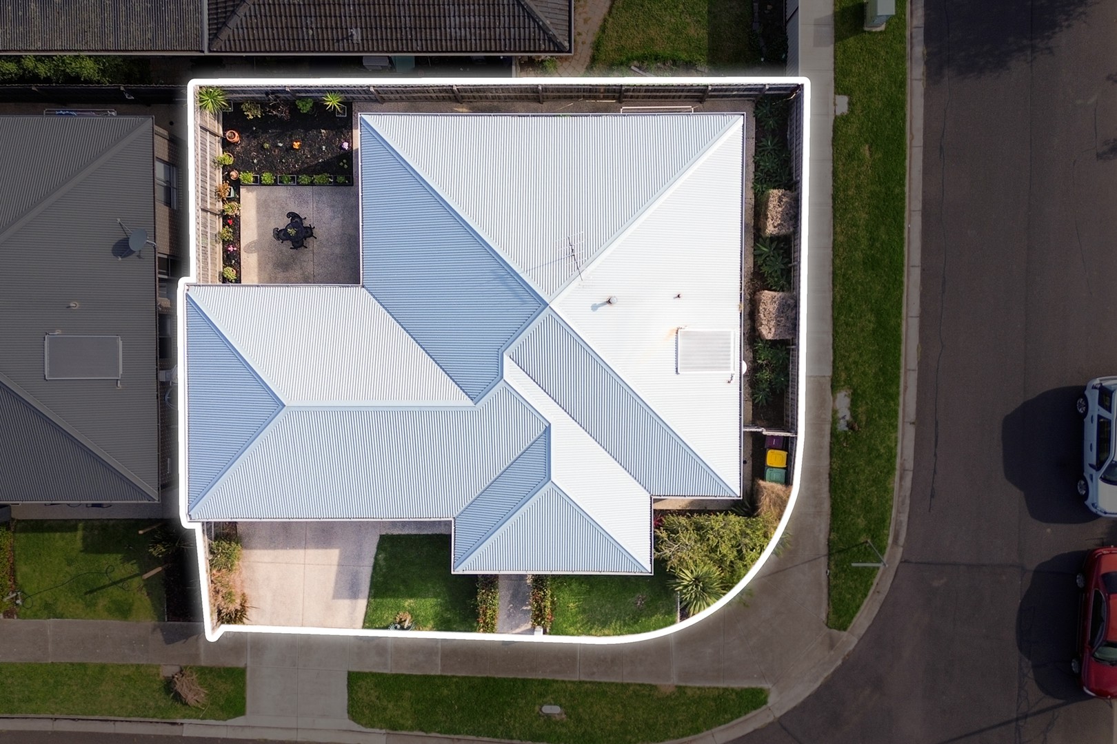 2A Springhurst Crescent, Grovedale, VIC 3216, Grovedale - Thumbnail 2