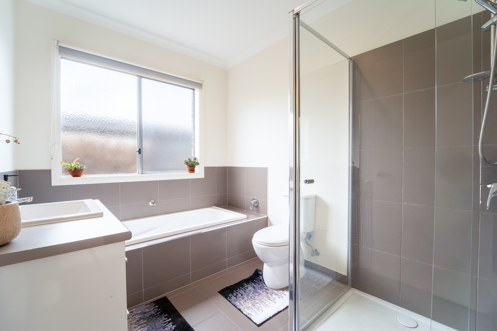 2A Springhurst Crescent, Grovedale, VIC 3216, Grovedale - Thumbnail 6