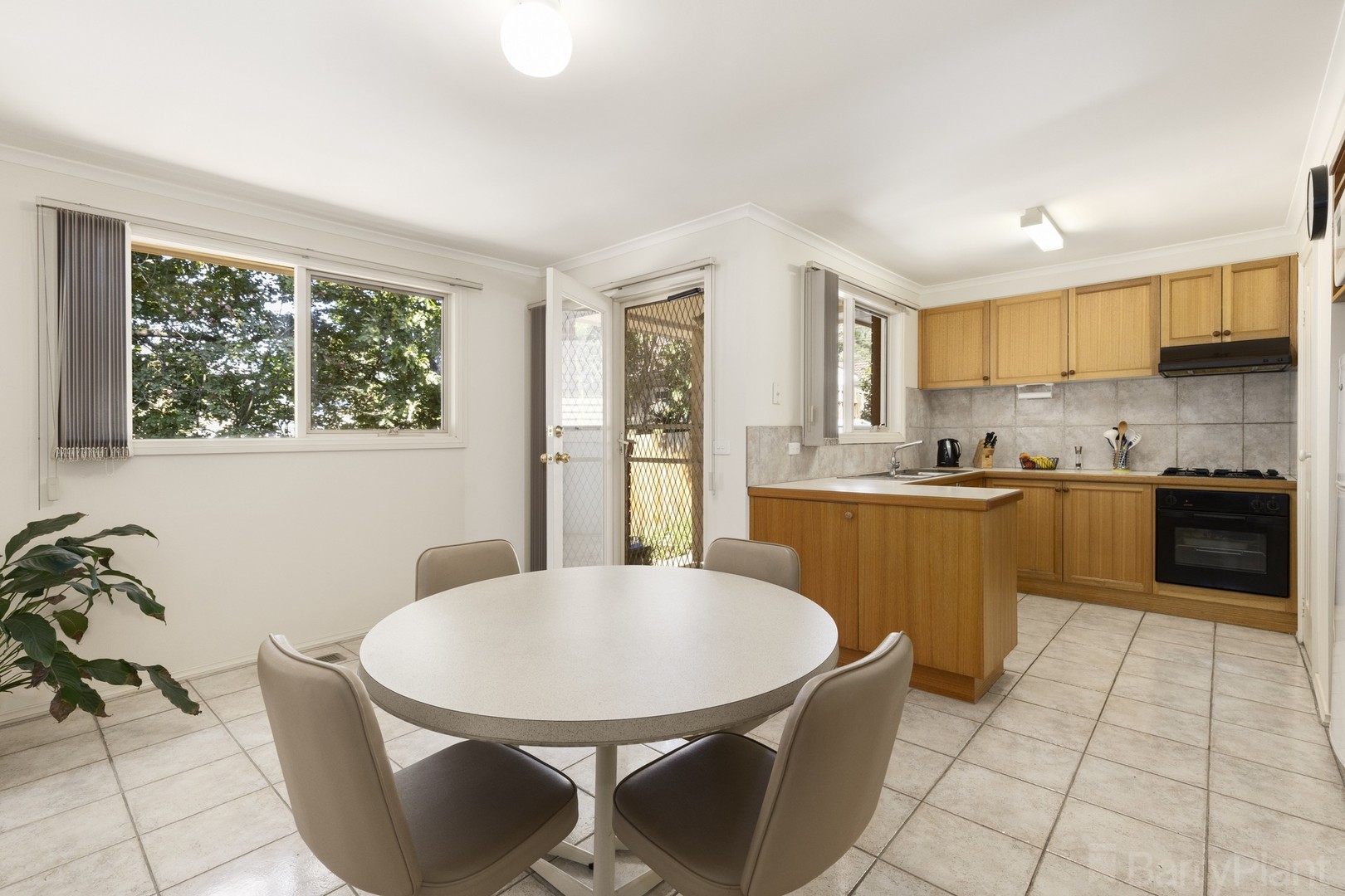 2a The Centreway, Ringwood, VIC 3134, Ringwood - Thumbnail 2