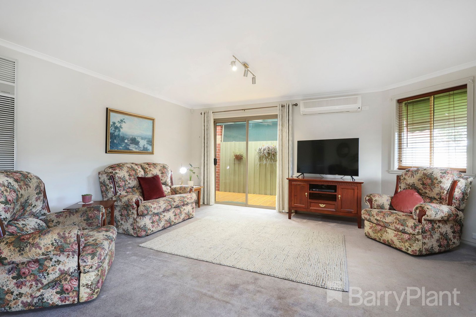 2A Tudor Road, Sunshine North, VIC 3020, Sunshine North - Thumbnail 2