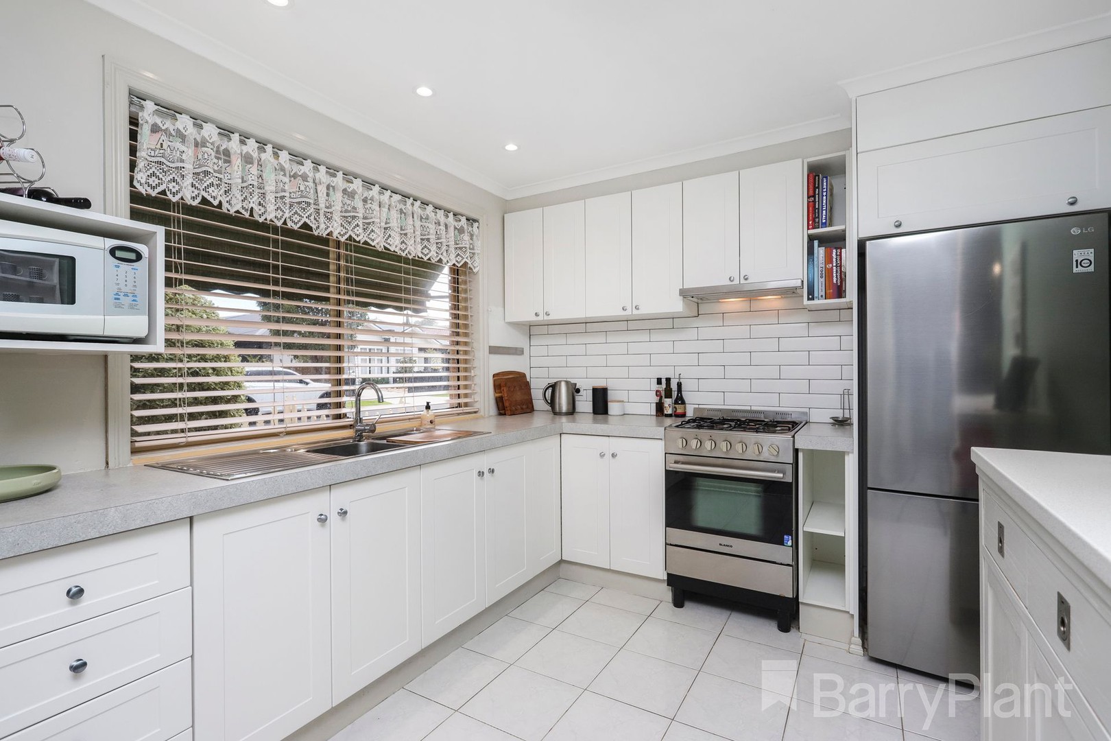 2A Tudor Road, Sunshine North, VIC 3020, Sunshine North - Thumbnail 5
