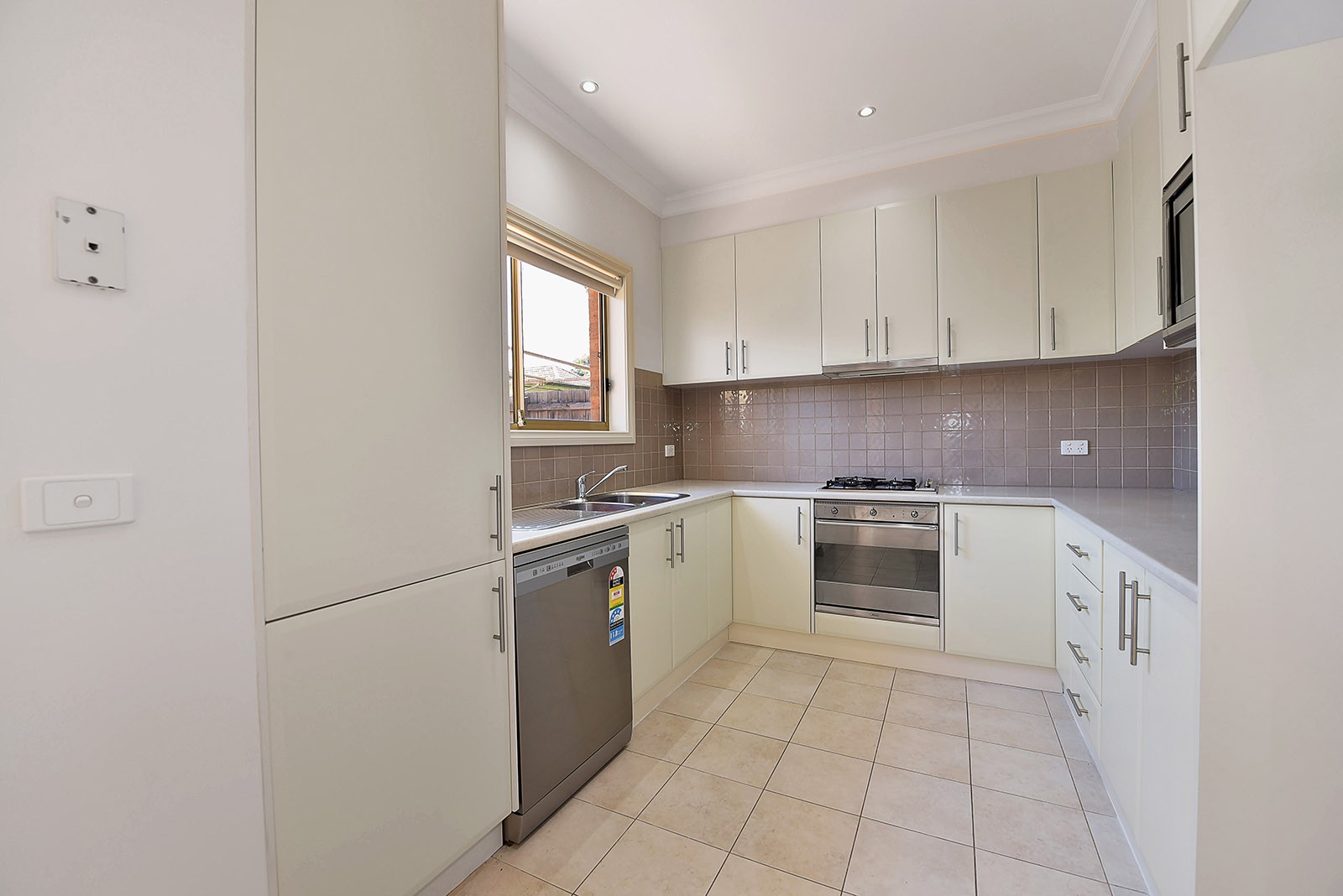 2A West Court, Airport West, VIC 3042, Airport West - Thumbnail 4