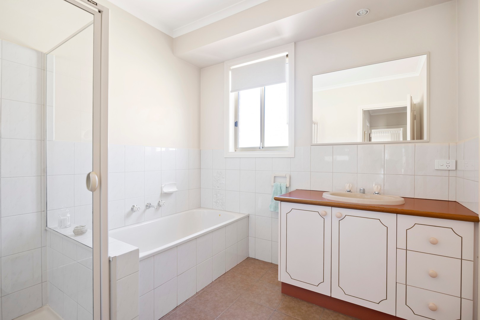 2A Wonganella Drive, Keilor East, VIC 3033, Keilor East - Thumbnail 5