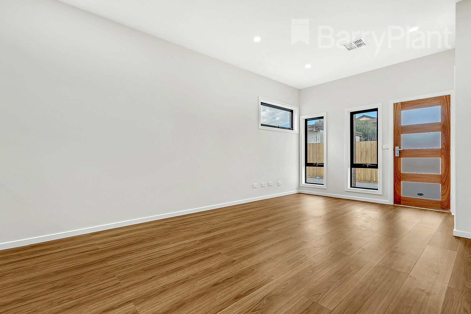2A Woodlands Court, Craigieburn, VIC 3064, Craigieburn - Thumbnail 7