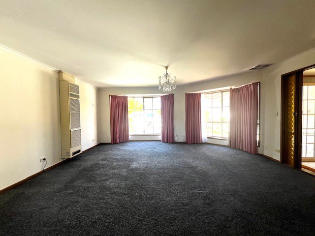2B/26 Graceburn Grove, St Albans, VIC 3021, St Albans - Thumbnail 3