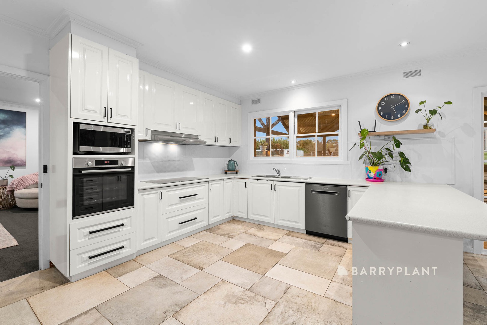 2B Charlou Court, Drouin, VIC 3818, Drouin - Thumbnail 6
