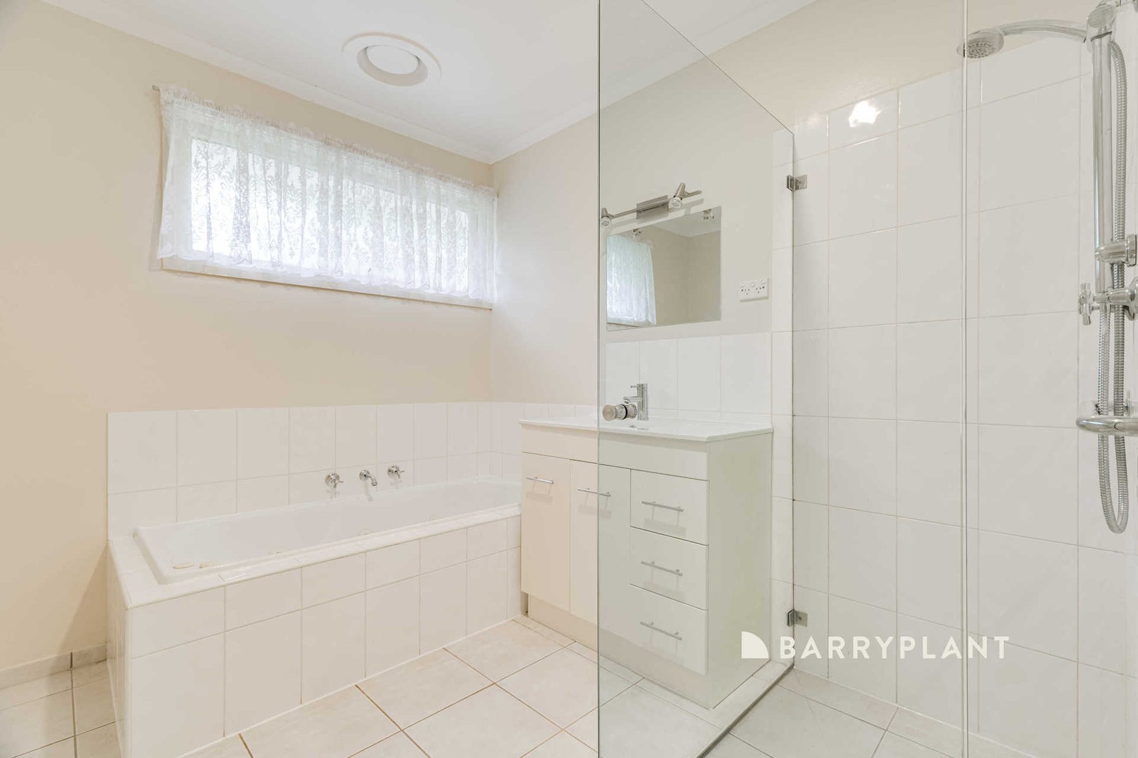 2B Charnwood Court, Narre Warren, VIC 3805, Narre Warren - Thumbnail 7