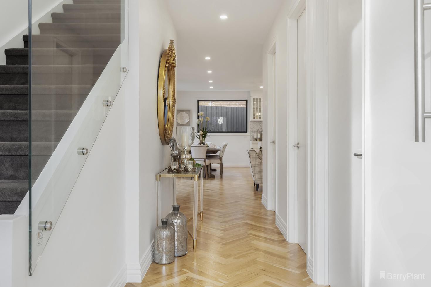 2B Elm Tree Road, Doncaster, VIC 3108, Doncaster - Thumbnail 2