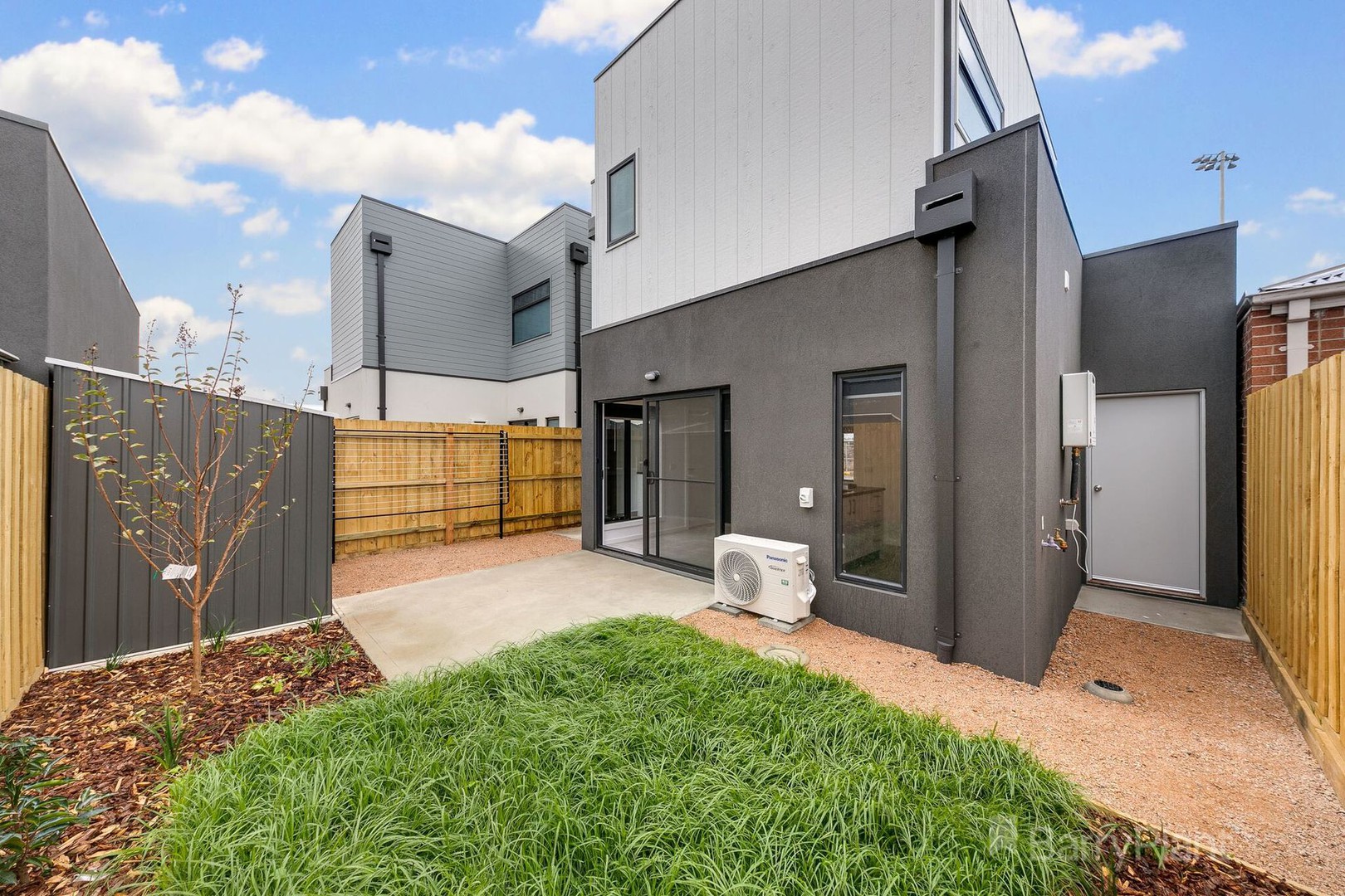 2B Heath Place, Pakenham, VIC 3810, Pakenham - Thumbnail 7