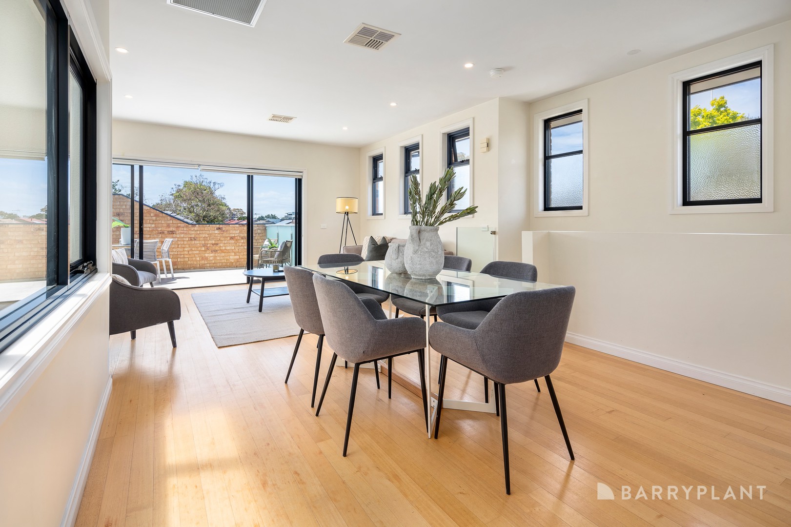 2B Jean Street, Cheltenham, VIC 3192, Cheltenham - Thumbnail 5