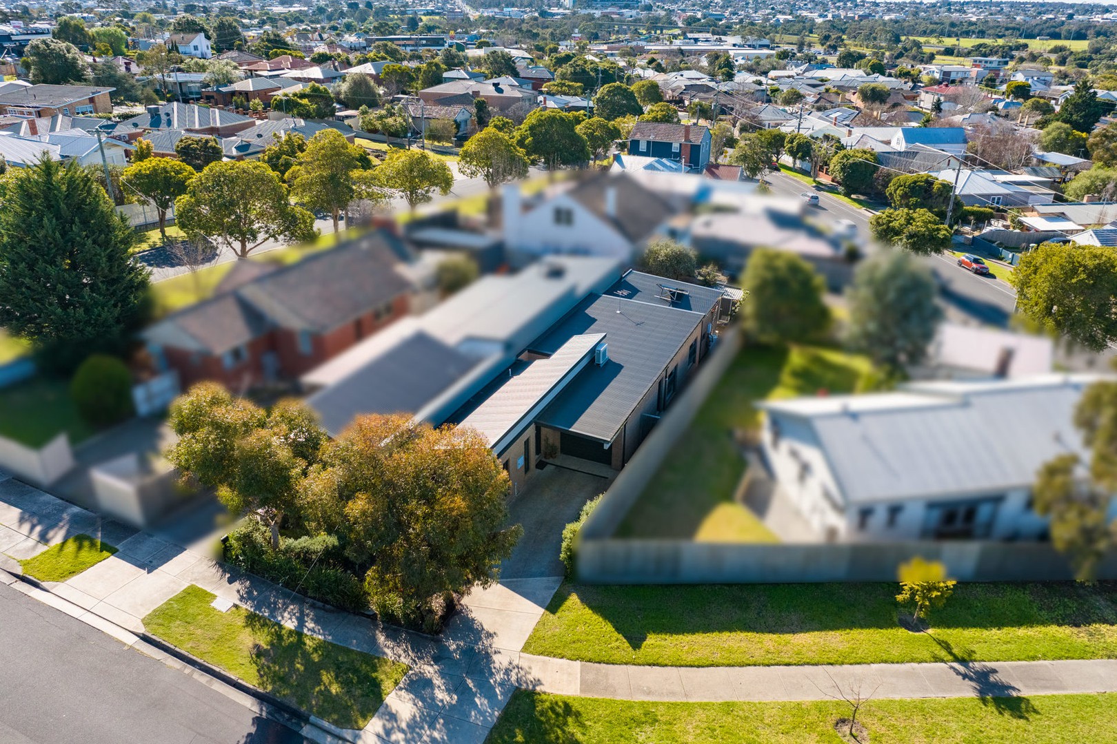 2B Regent Street, Belmont, VIC 3216 - Thumbnail 2 - 25/07/2025