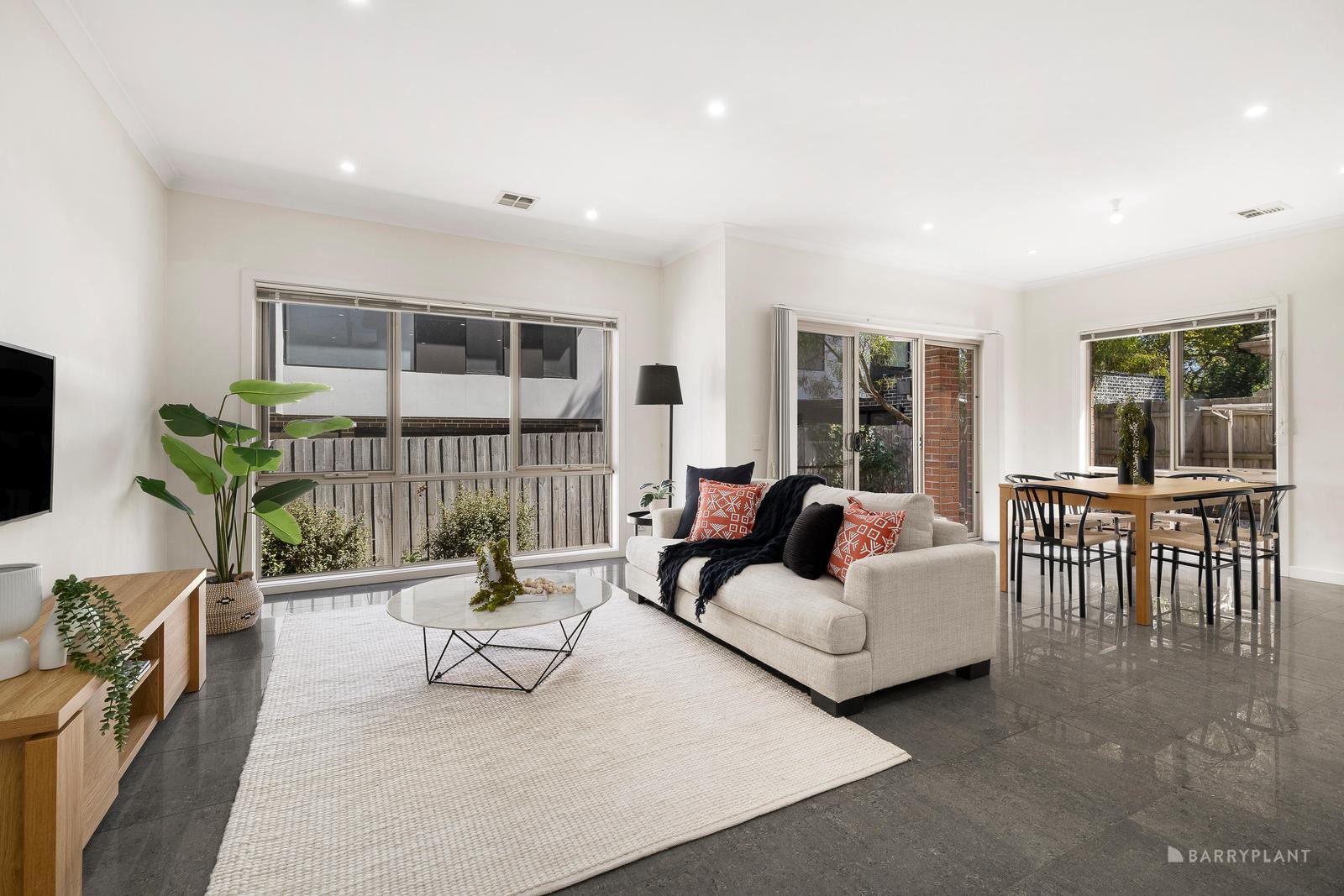 2B Sergeant Street, Blackburn, VIC 3130, Blackburn - Thumbnail 2
