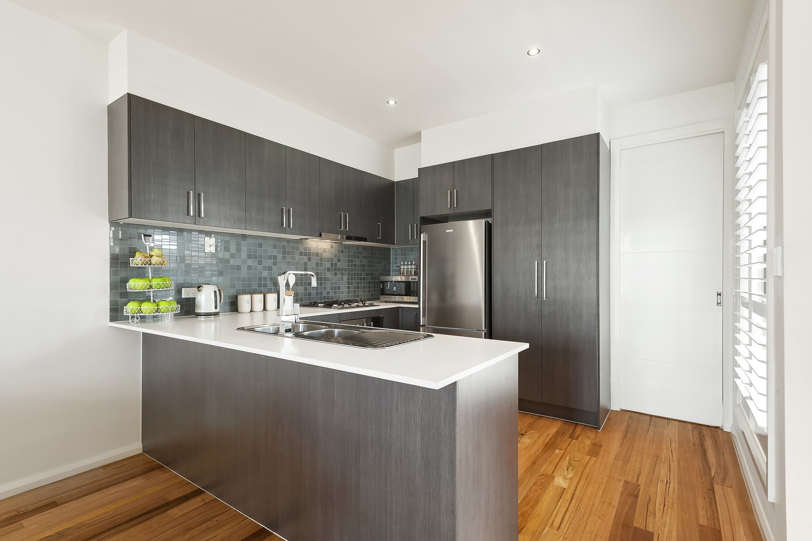 2B Warwick Road, Pascoe Vale, VIC 3044, Pascoe Vale - Thumbnail 3
