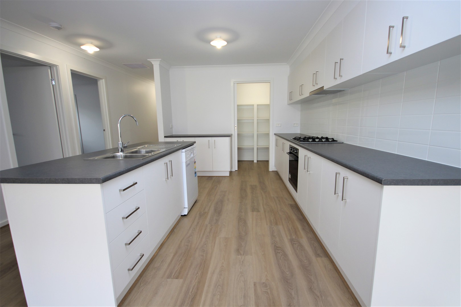 2C Azilemot  Avenue, Herne Hill, VIC 3218, Herne Hill - Thumbnail 5