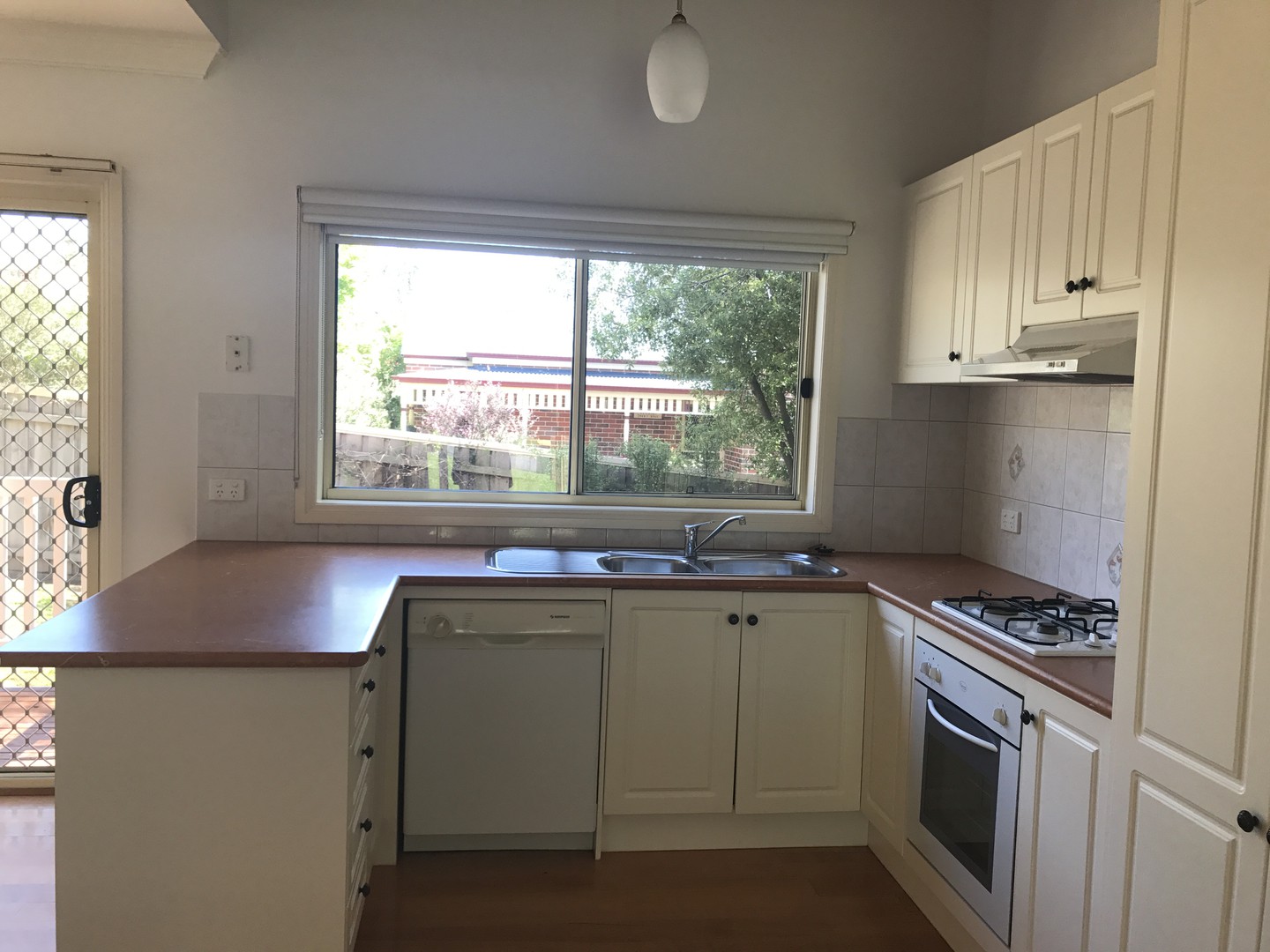 3/1 Ayres RoadHealesville, VIC 3777  - Leased, Healesville - Thumbnail 2