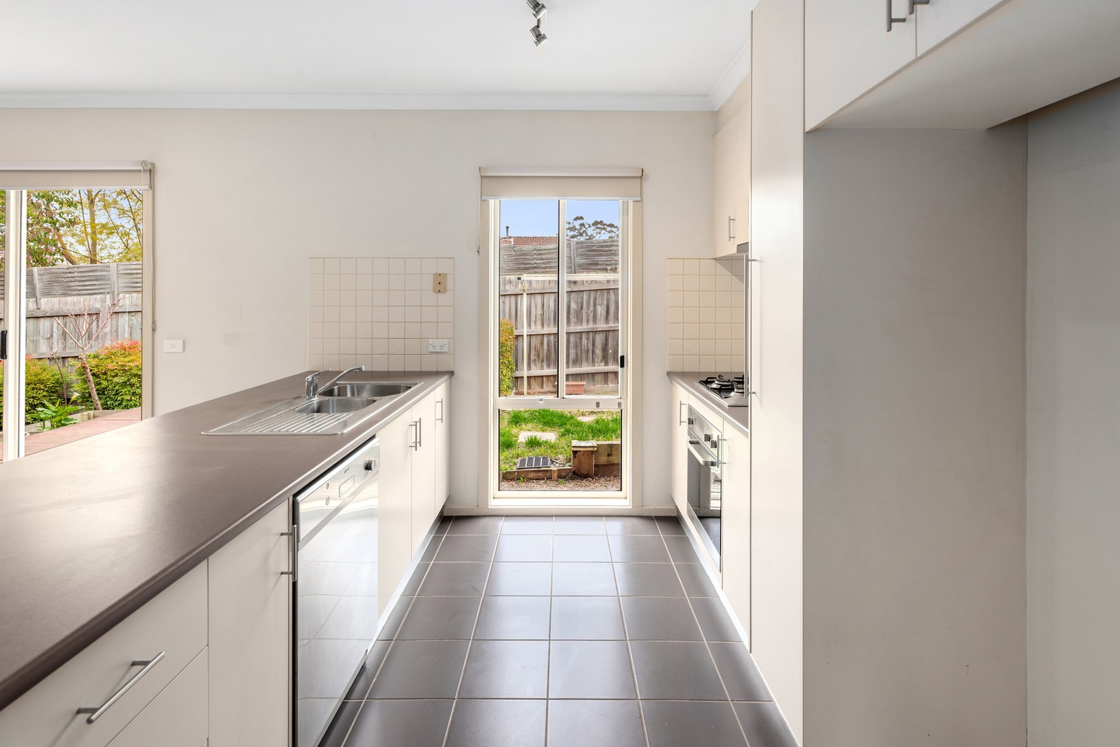 3/1 Clyde Street, Lilydale, VIC 3140, Lilydale - Thumbnail 3