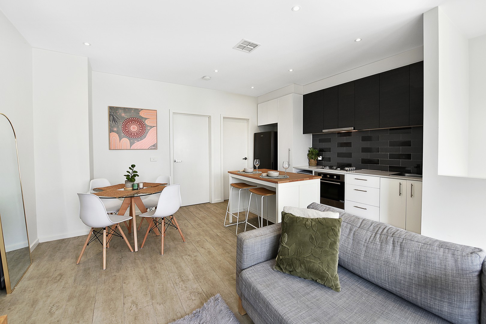 3/1 Erskine Avenue, Reservoir, VIC 3073, Reservoir - Thumbnail 3
