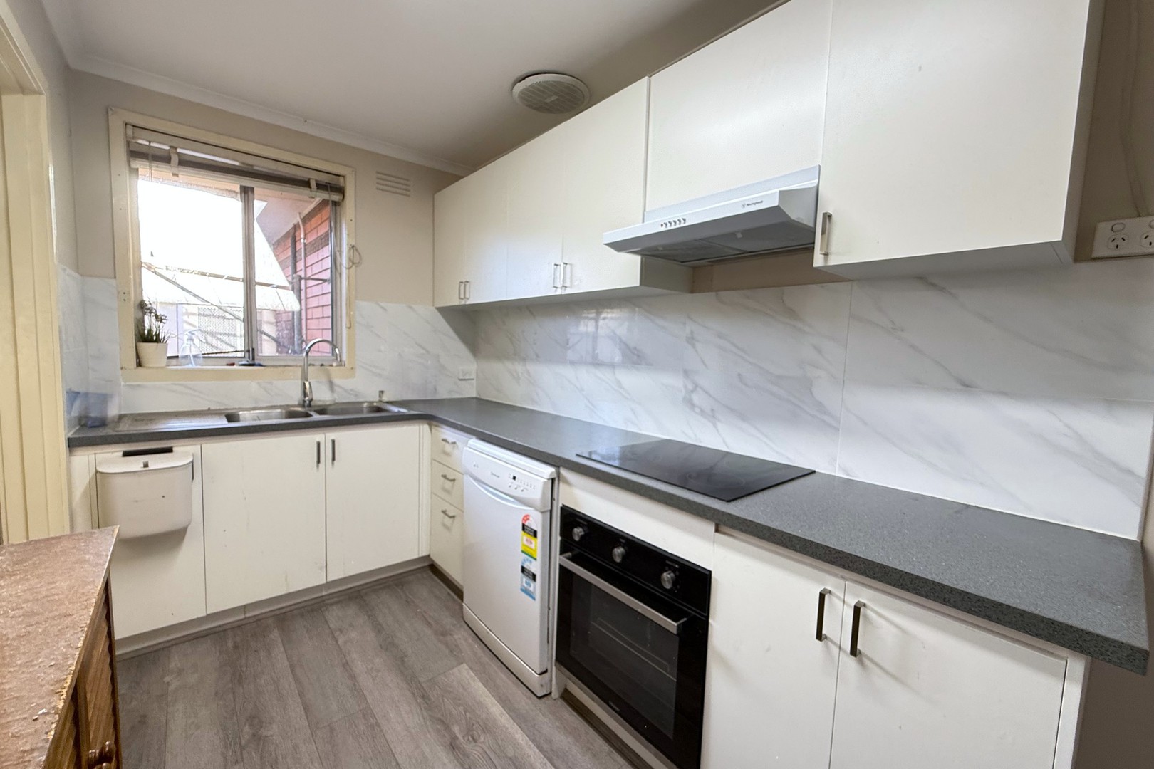 3/1 Grandview Road, Niddrie, VIC 3042, Niddrie - Thumbnail 4