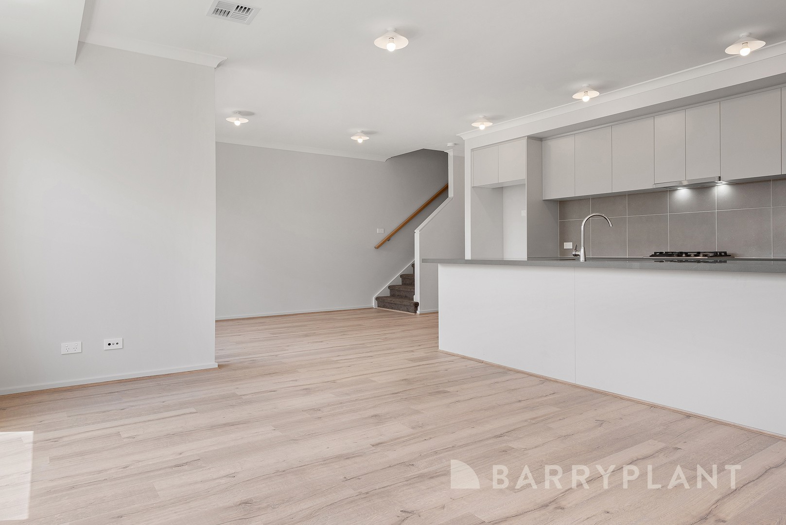 3/1 Greenpoint Drive, Rockbank, VIC 3335 - Thumbnail 2 - 03/05/2025