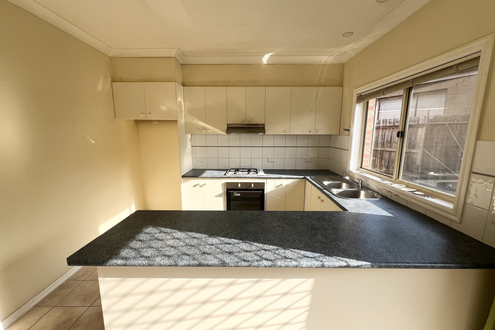3/1 Lister Street, St Albans, VIC 3021 - Thumbnail 2 - 01/08/2025