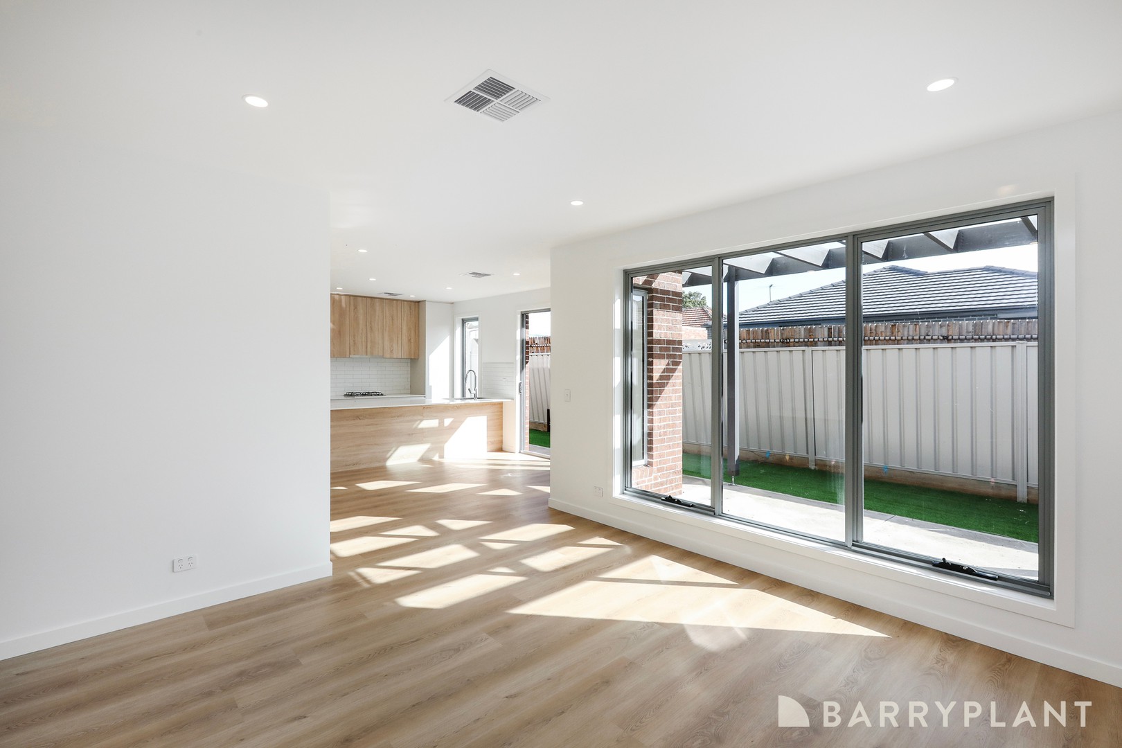 3/10 Armstrong Street, Sunshine West, VIC 3020, Sunshine West - Thumbnail 8