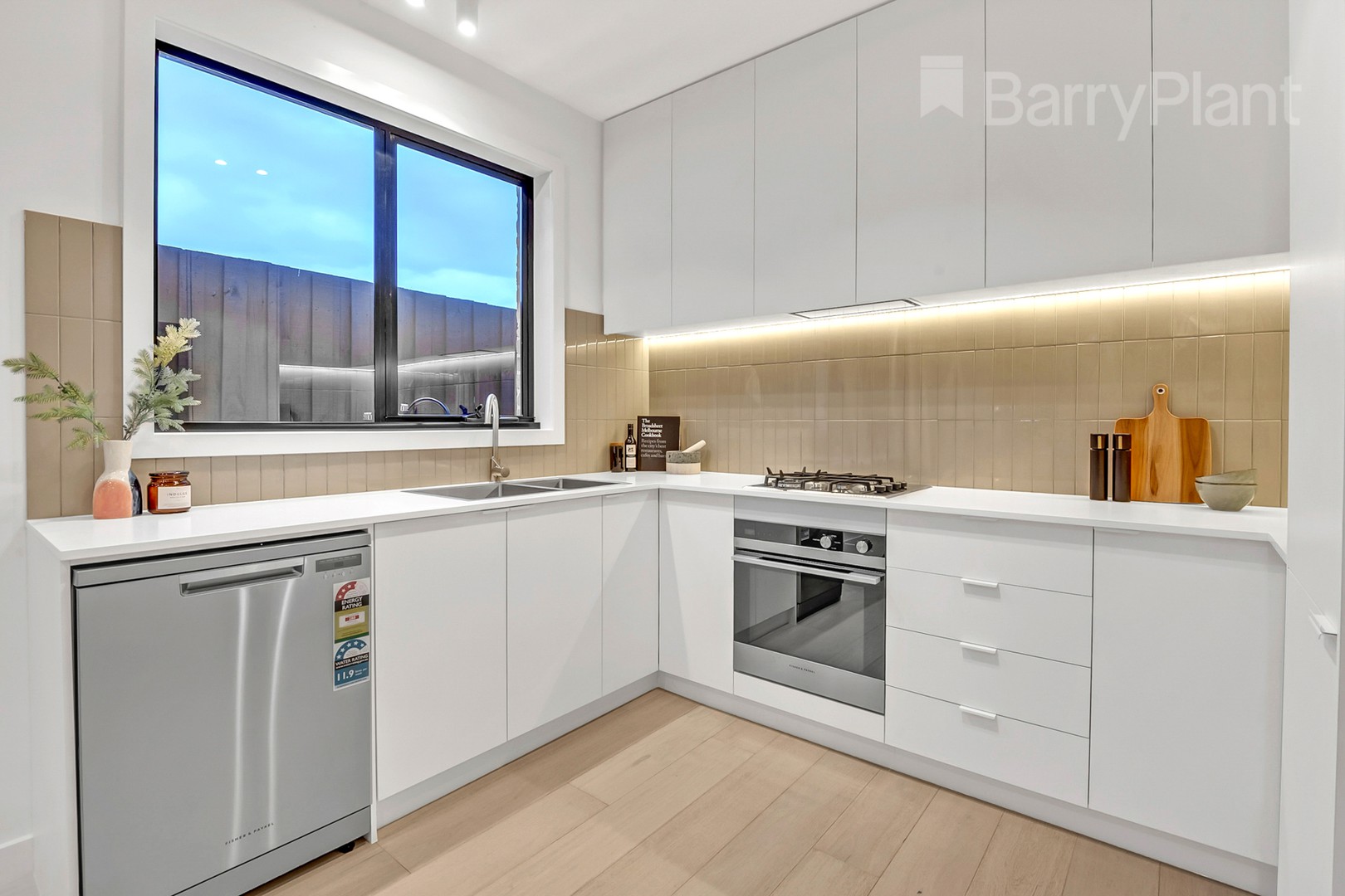 3/10 Army Avenue, Reservoir, VIC 3073, Reservoir - Thumbnail 8