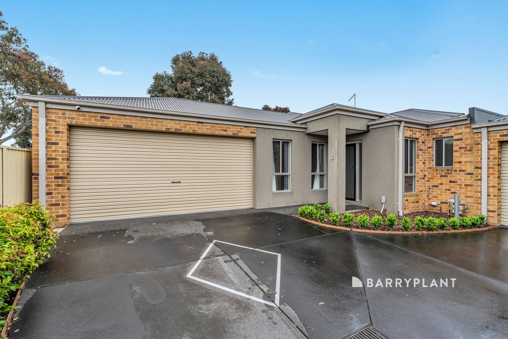 3/10 Azure Court, Pakenham, VIC 3810 - Thumbnail 2 - 07/10/2026