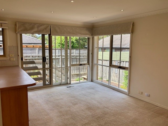 3/10 Broomhill Avenue, Blackburn, VIC 3130, Blackburn - Thumbnail 4