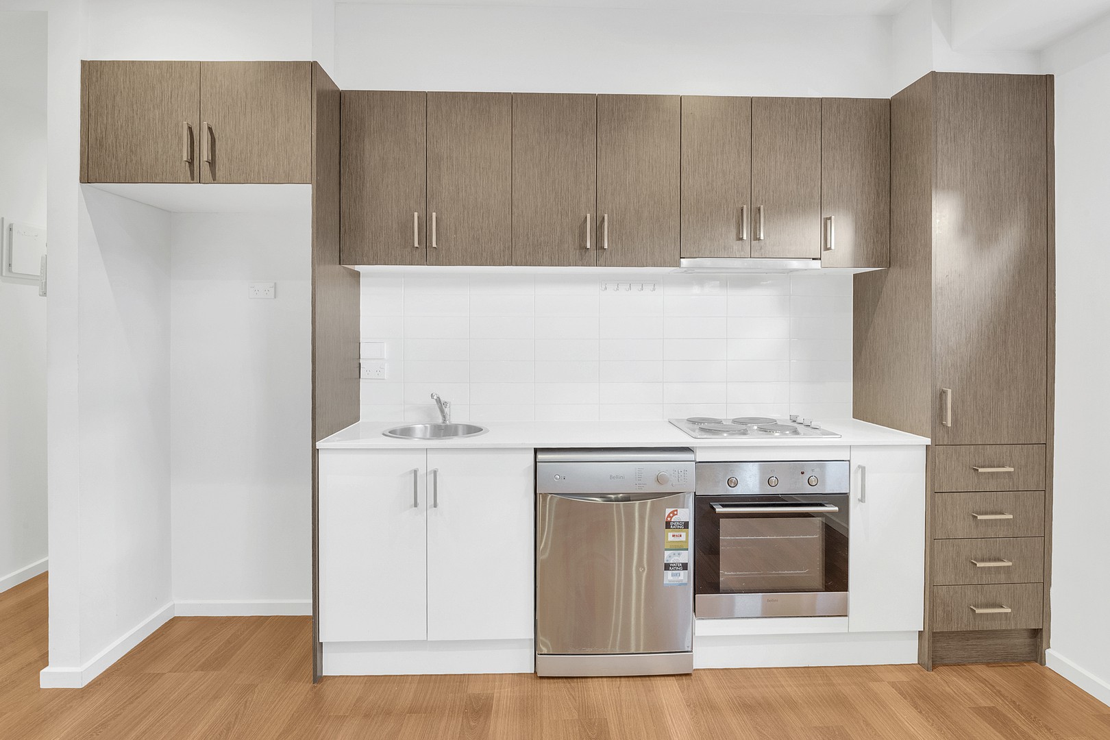 3/10 Hudson Street, Coburg, VIC 3058, Coburg - Thumbnail 3
