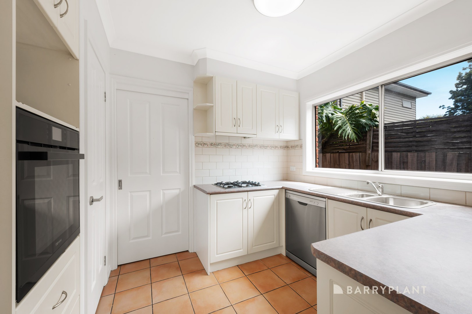 3/10 Linden Road, Ringwood, VIC 3134, Ringwood - Thumbnail 4