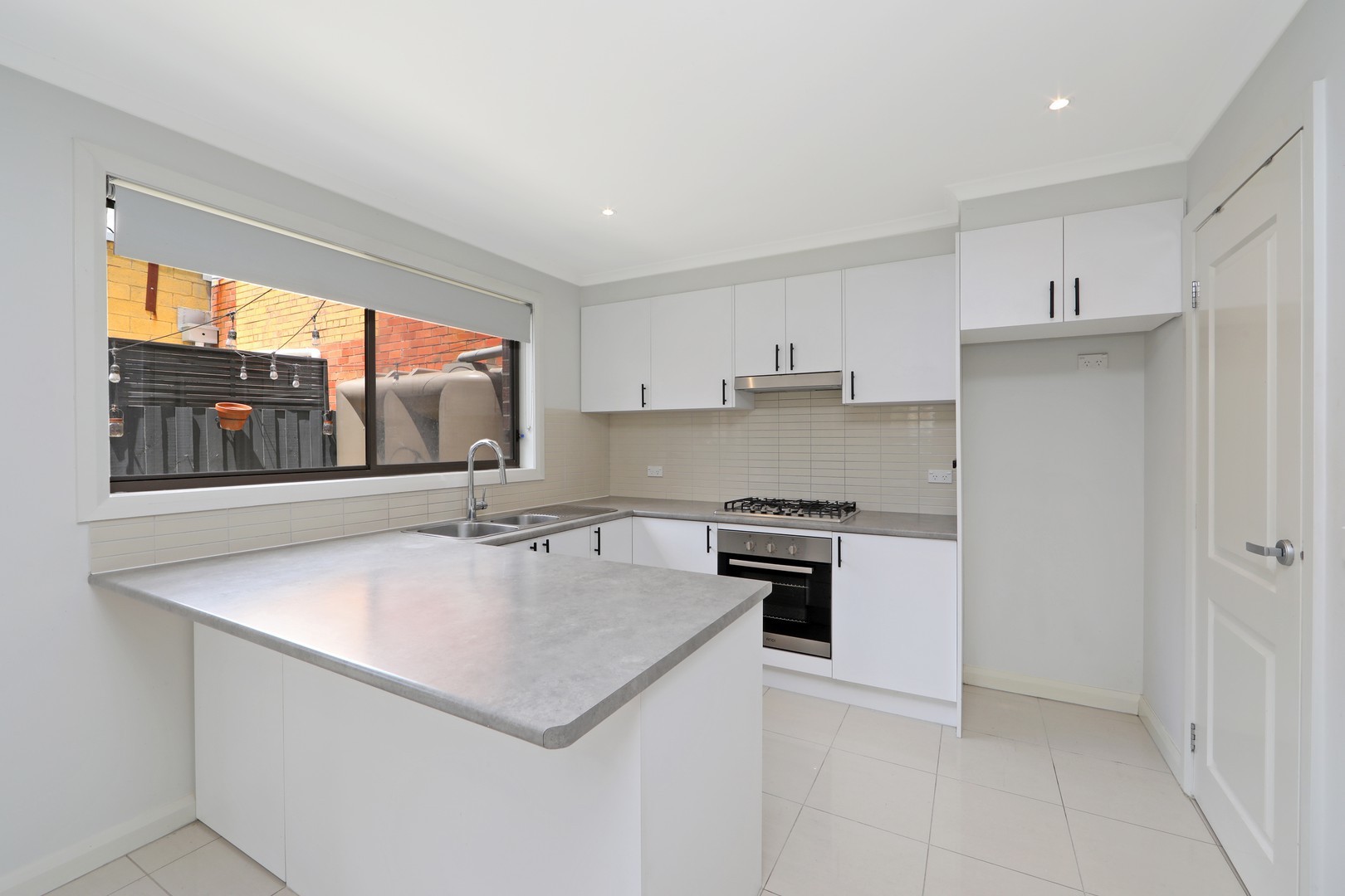 3/10 Wyuna Street, Ferntree Gully, VIC 3156, Ferntree Gully - Thumbnail 3