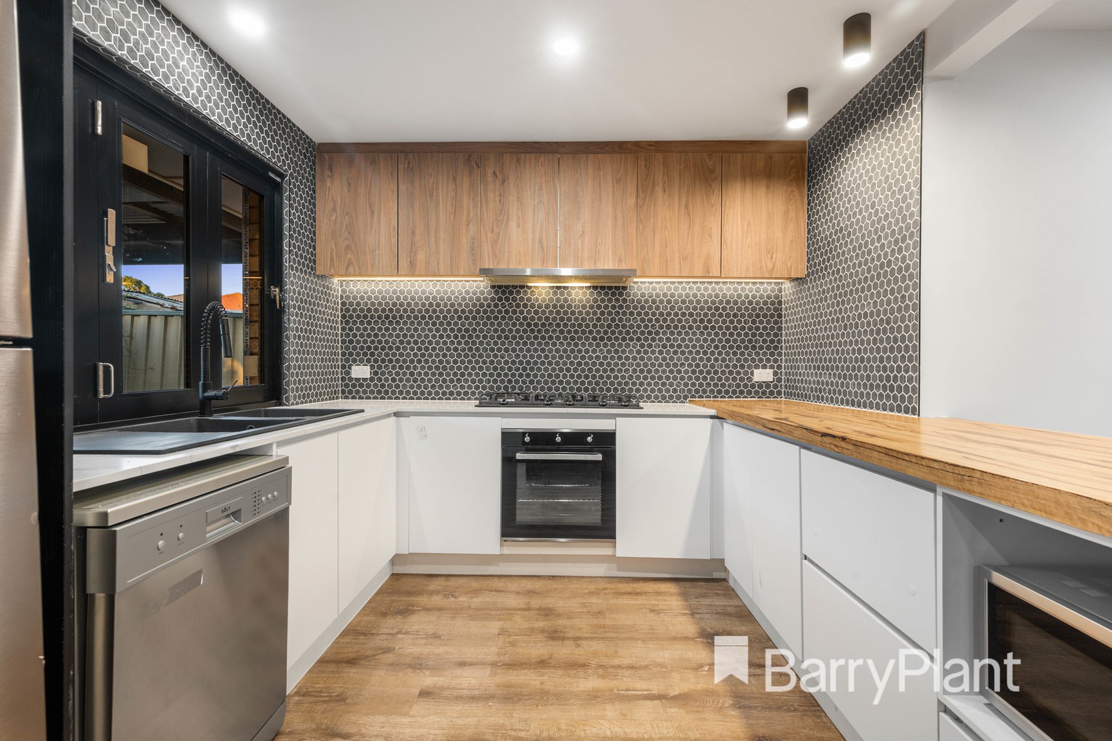 3/102-104 Fox Street, St Albans, VIC 3021, St Albans - Thumbnail 6