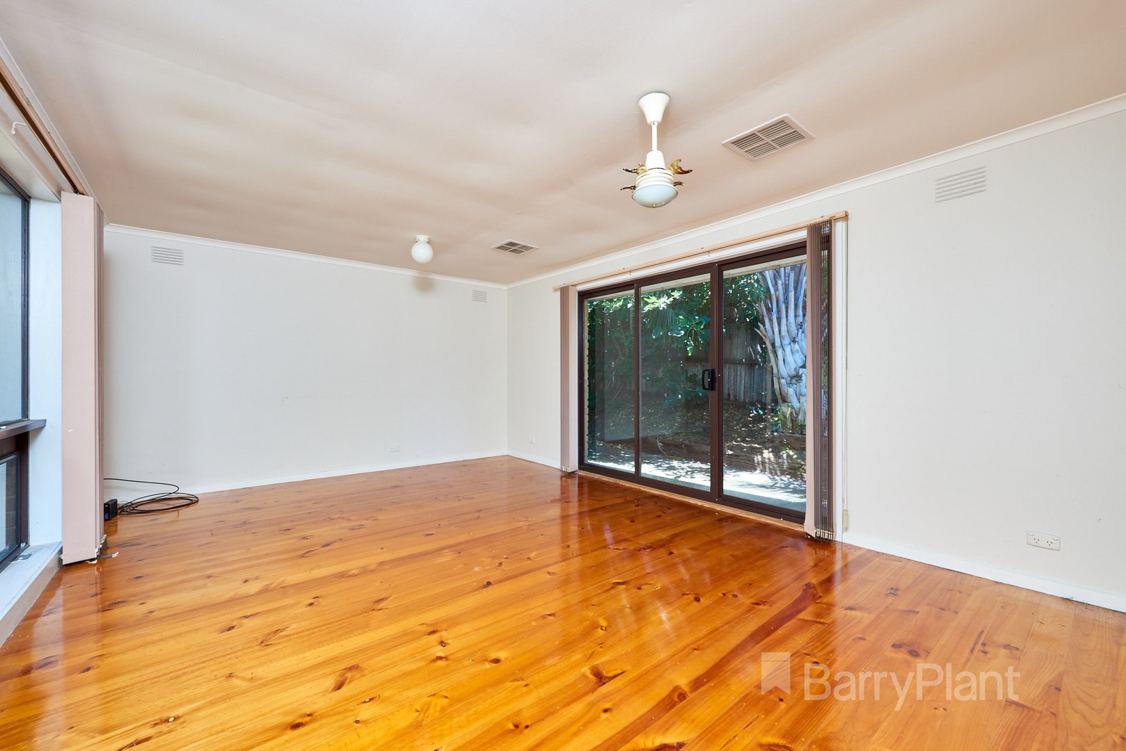 3/11 Nithsdale Road, Noble Park, VIC 3174 - Thumbnail 1 - 21/01/2022