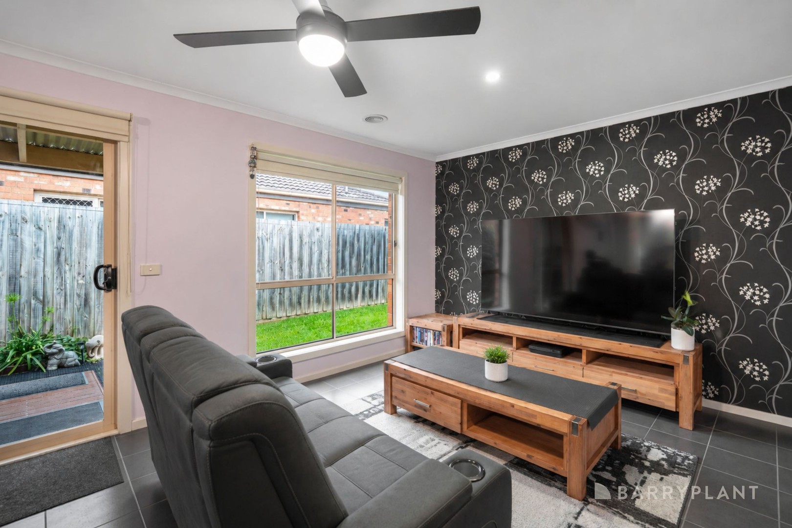 3/11 Pakenham Road, Pakenham, VIC 3810, Pakenham - Thumbnail 3