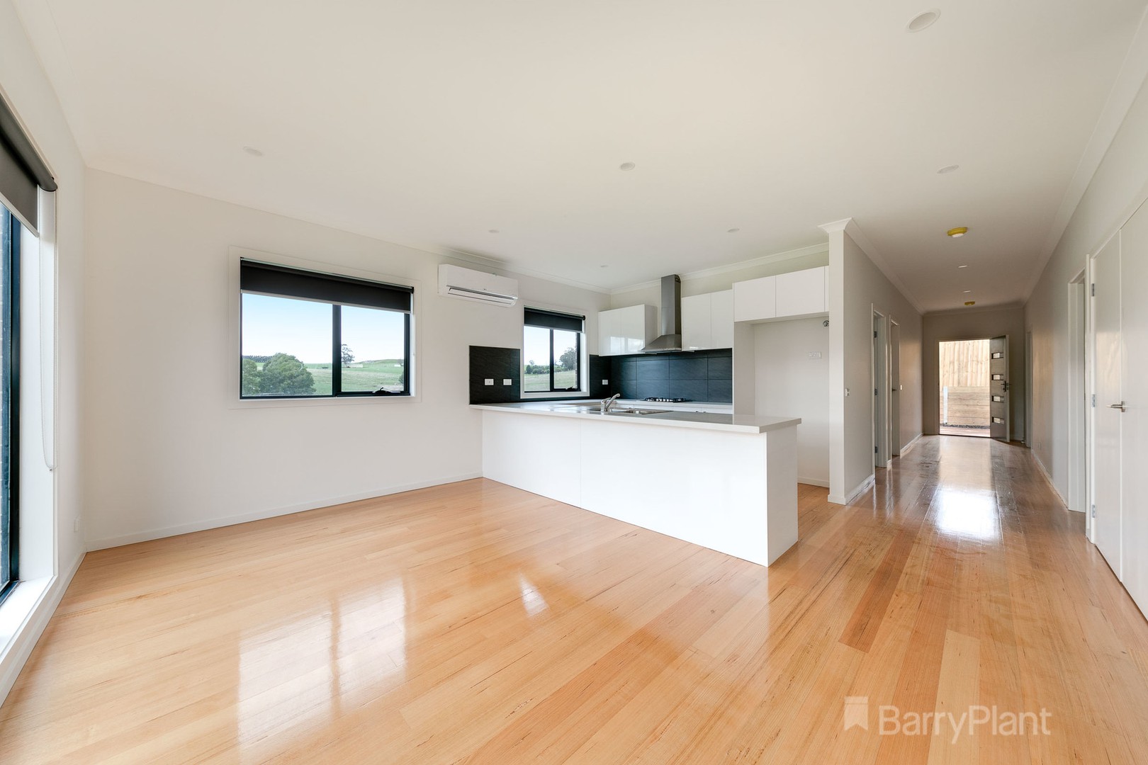 3/11 Vivian Court, Drouin, VIC 3818, Drouin - Thumbnail 3