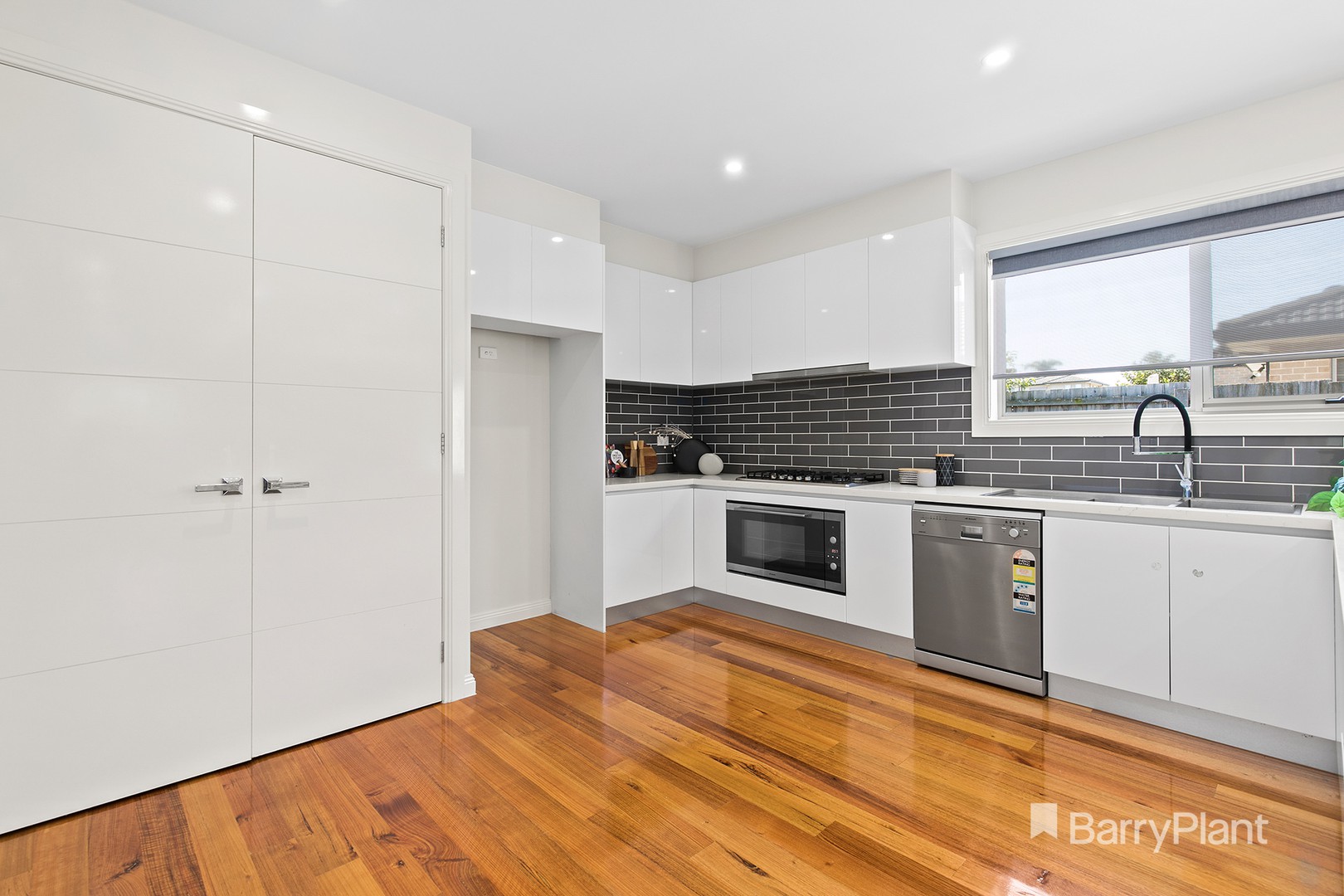 3/110 Hilton Street, Glenroy, VIC 3046, Glenroy - Thumbnail 3