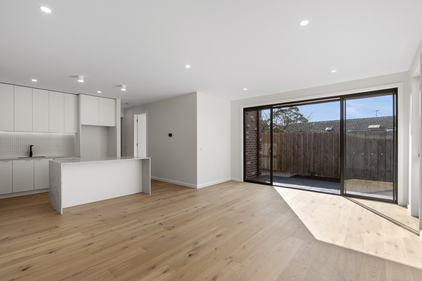 3/116 Cowin Street, Diamond Creek, VIC 3089, Diamond Creek - Thumbnail 2